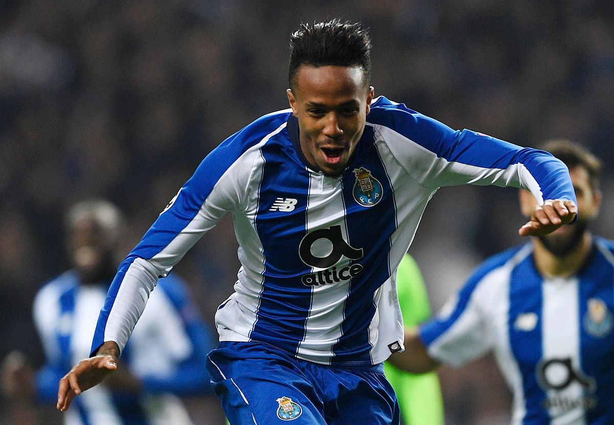 Rabah Madjer trong màu áo FC Porto