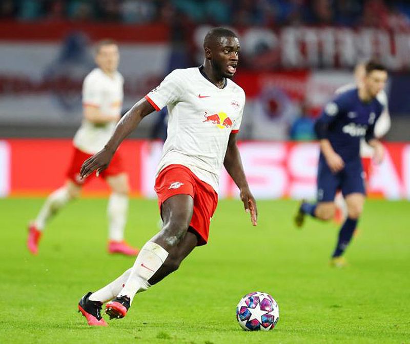 Upamecano tiến bộ vượt bậc ở RB Leipzig