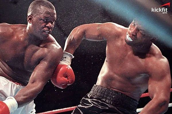 Mike Tyson hạ gục Trevor Berbick