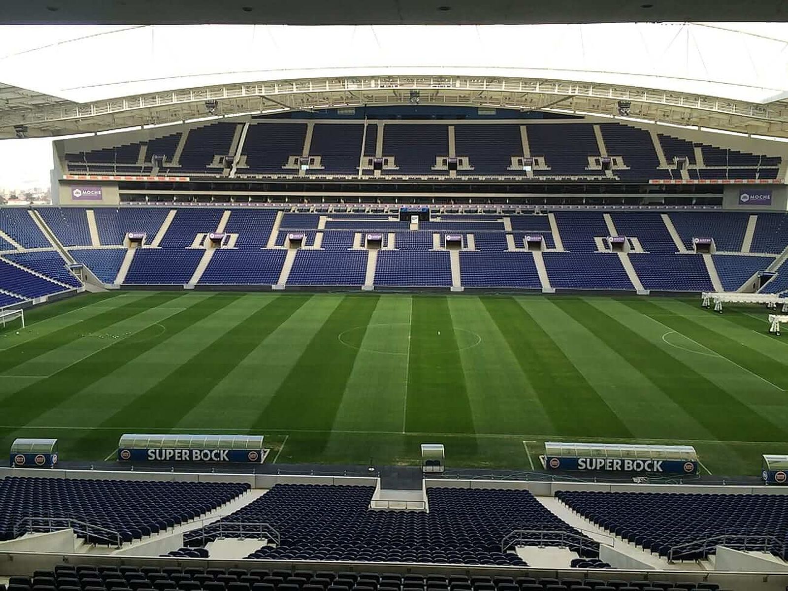 Sân vận động Estádio do Dragão