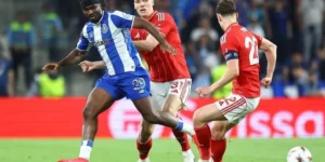 Những cầu thủ ra sân nhiều nhất lịch sử FC Porto: Kỷ Lục