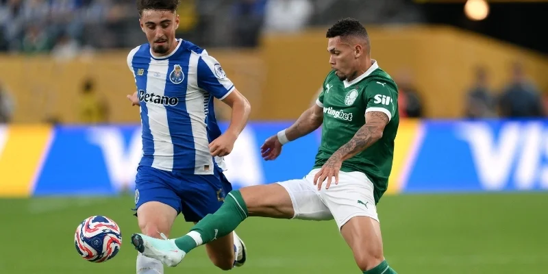 FC Porto vô địch Europa League năm nào qua hai mùa